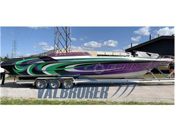 Fountain 38 LIGHTNING