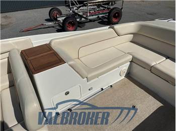 Chris Craft CORSAIR 28