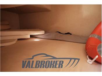 Sea Ray 255 DA Sundancer