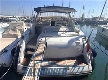 Princess Yachts V50