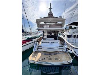 Galeon 460 fly