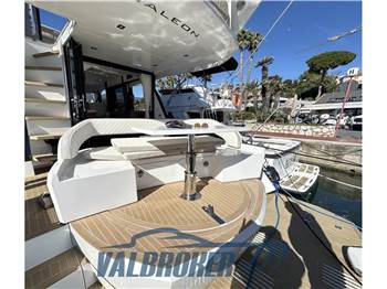 Galeon 460 fly