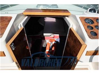 Tony Giugliano 30 Sport