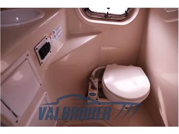 Four Winns Vista 248