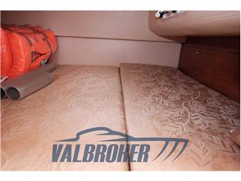 Four Winns Vista 248