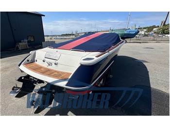 Chris Craft CORSAIR 28