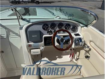 Chris Craft CORSAIR 28