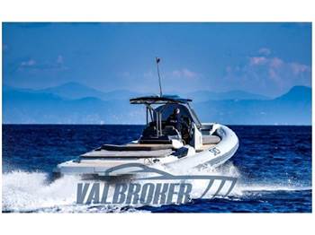 SACS STRIDER 11 Sundeck