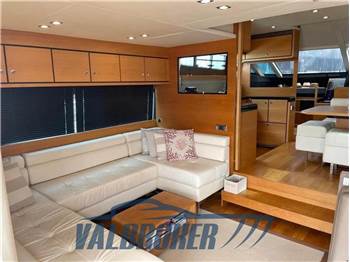 Fairline SQUADRON 55