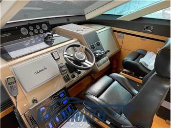 Fairline SQUADRON 55