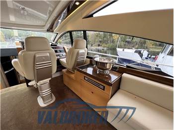 Fairline TARGA 64 GT