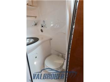 Chaparral Signature 280