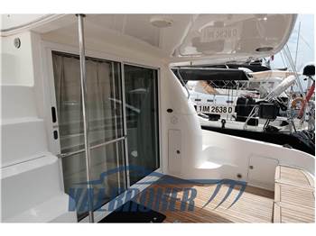 Sea Ray 480 SEDAN BRIDGE