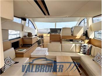 Fairline PHANTOM 48