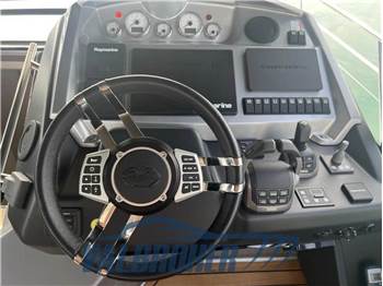 Cranchi M 44 HT