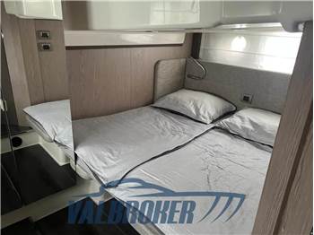 Cranchi M 44 HT