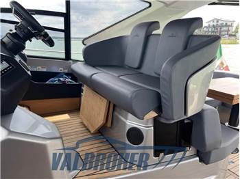 Cranchi M 44 HT