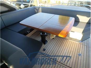 Cranchi M 44 HT