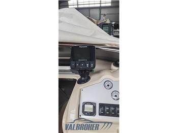 Ilver 25 Nyuma