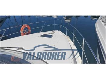 Sealine C 39