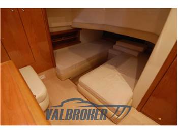 Sealine C 39