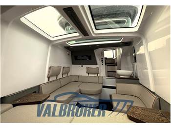 Axopar 37 XC Cross Cabin