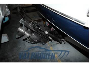 Maxum Marine 2300 SC