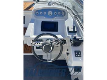 Windy Boats 26 Kharma