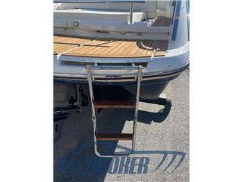 Windy Boats 26 Kharma