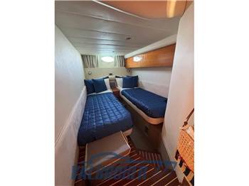 Princess Yachts V50