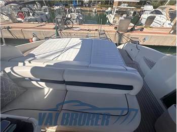 Princess Yachts V50