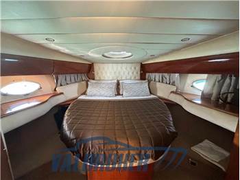Princess Yachts V50
