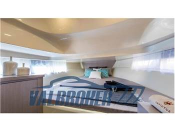 Invictus Capoforte FX240