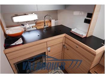 Sealine SC 35