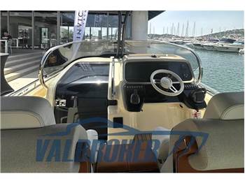 Invictus GT320