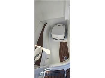 Azure Boats AZ 258 BR
