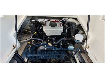 Azure Boats AZ 258 BR