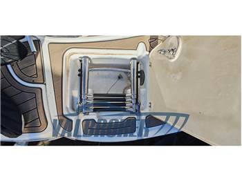 Azure Boats AZ 258 BR