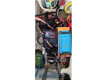 Azure Boats AZ 258 BR