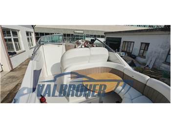 Four Winns Vista 248