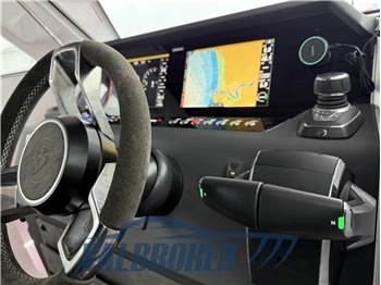 Axopar 37 XC Cross Cabin