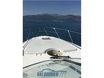 Princess Yachts V 45