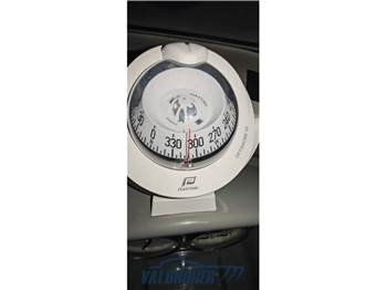 Larson Boats 216 Senza