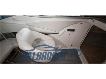 Larson Boats 216 Senza