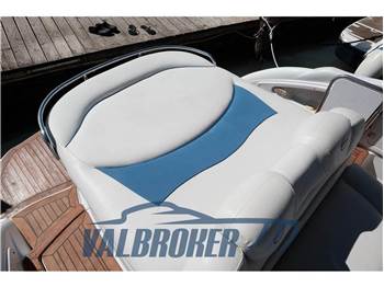 Crownline 315 SCR