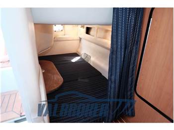 Crownline 315 SCR