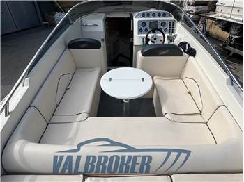 Performance Marine 907 Performance