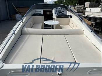 Performance Marine 907 Performance