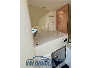 Performance Marine 907 Performance