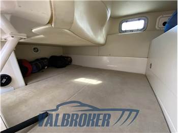 Boston Whaler 285 CONQUEST